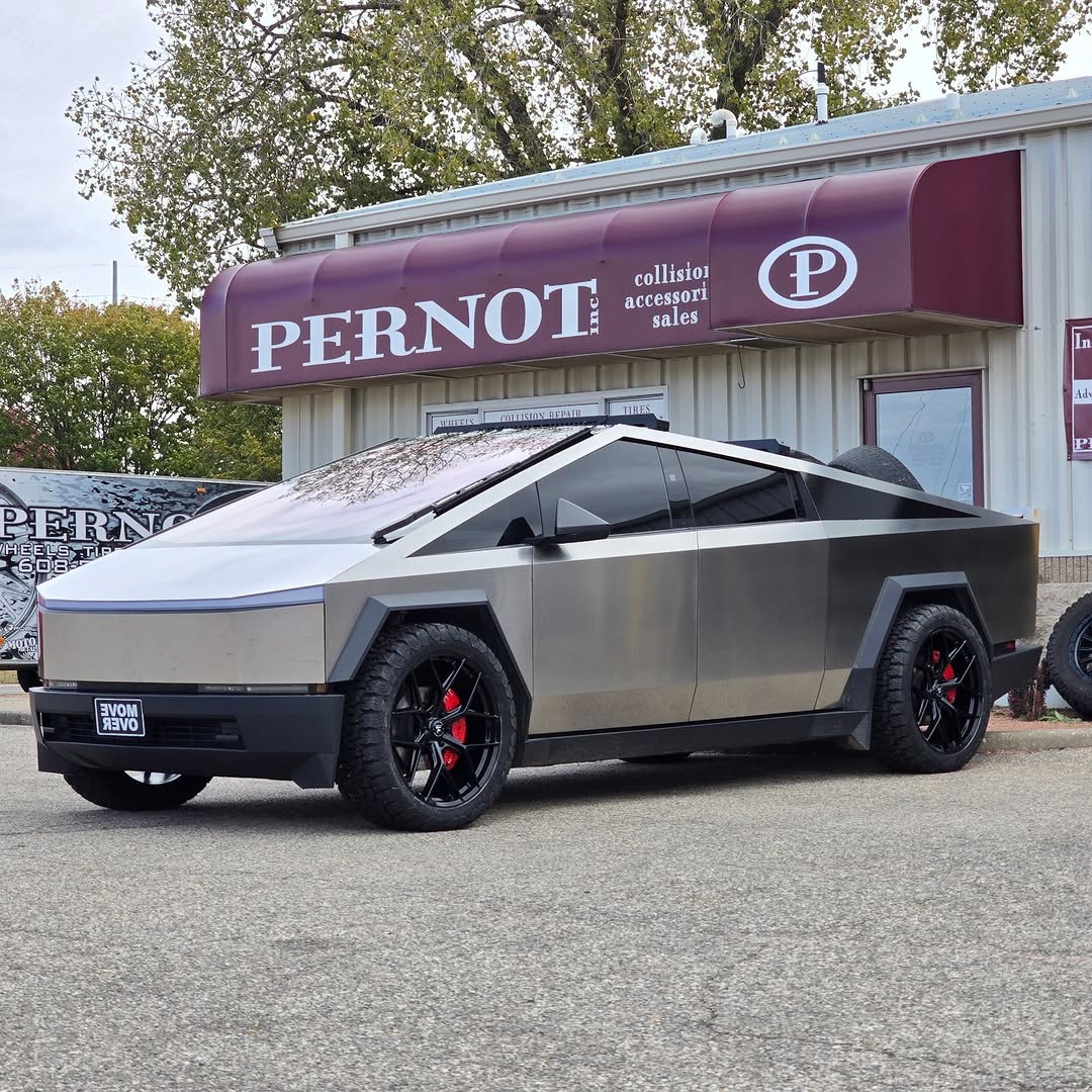 24x10 Fittipaldi FS374, 35x12.50r24 AMP A/T Pro.